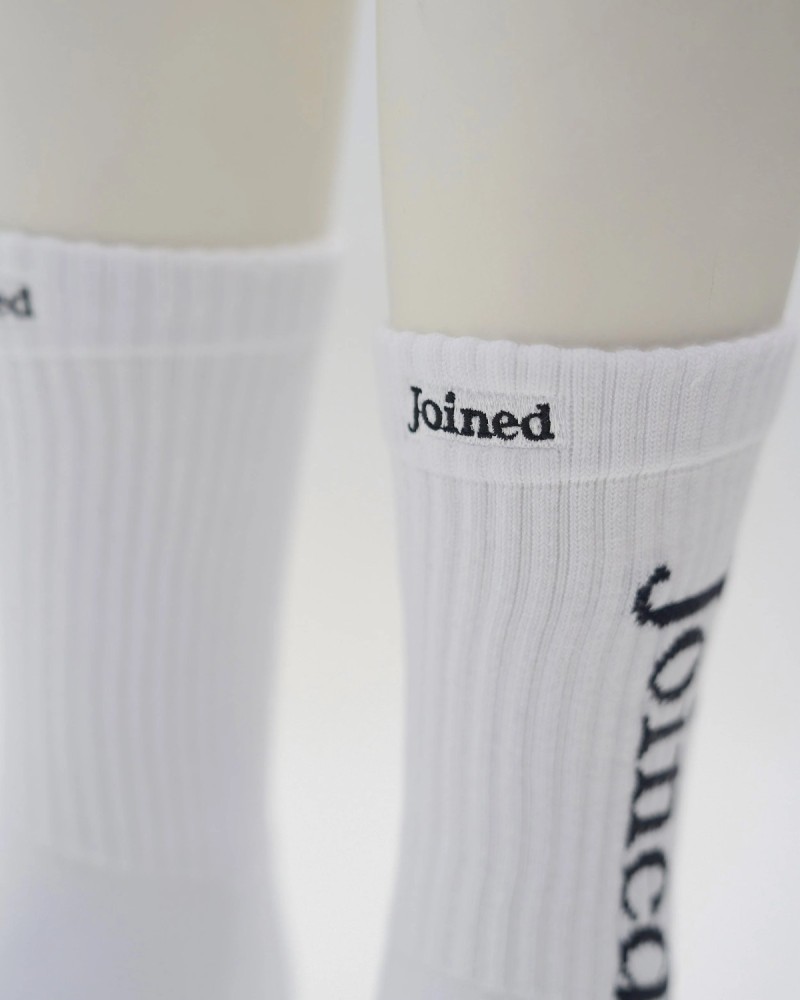 Font Crew Socks (White)