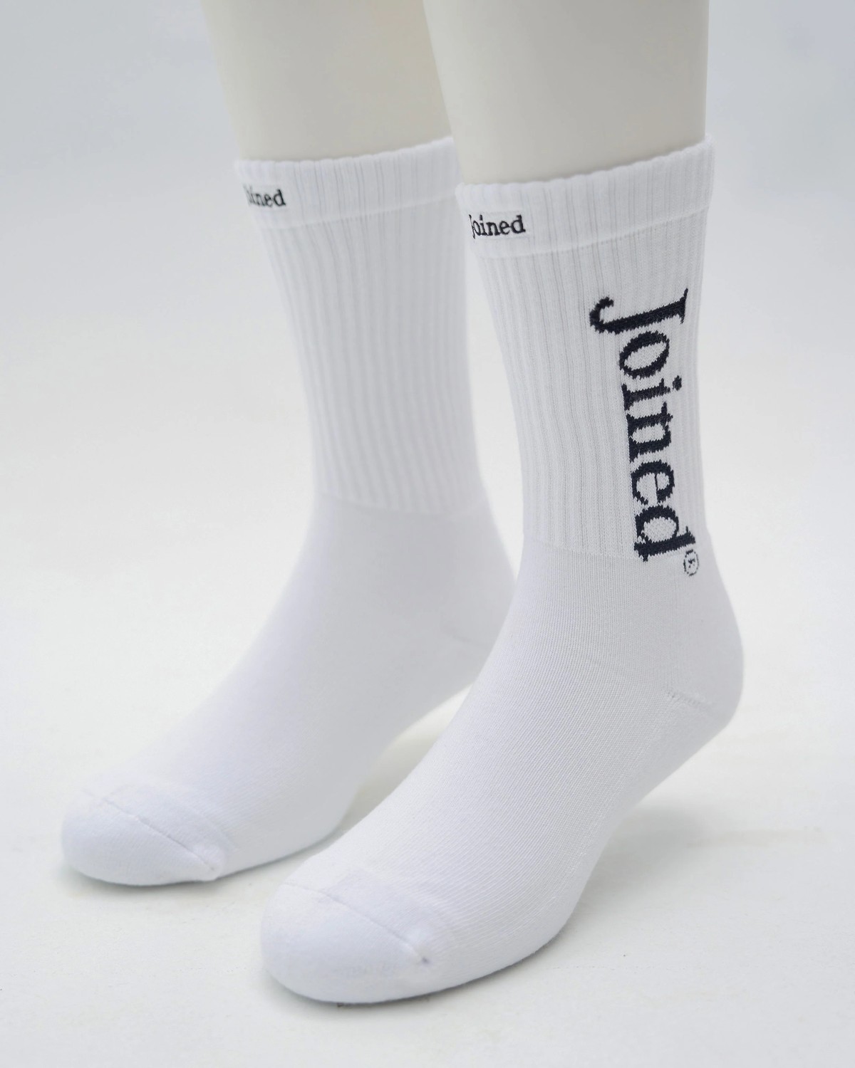 Font Crew Socks (White)