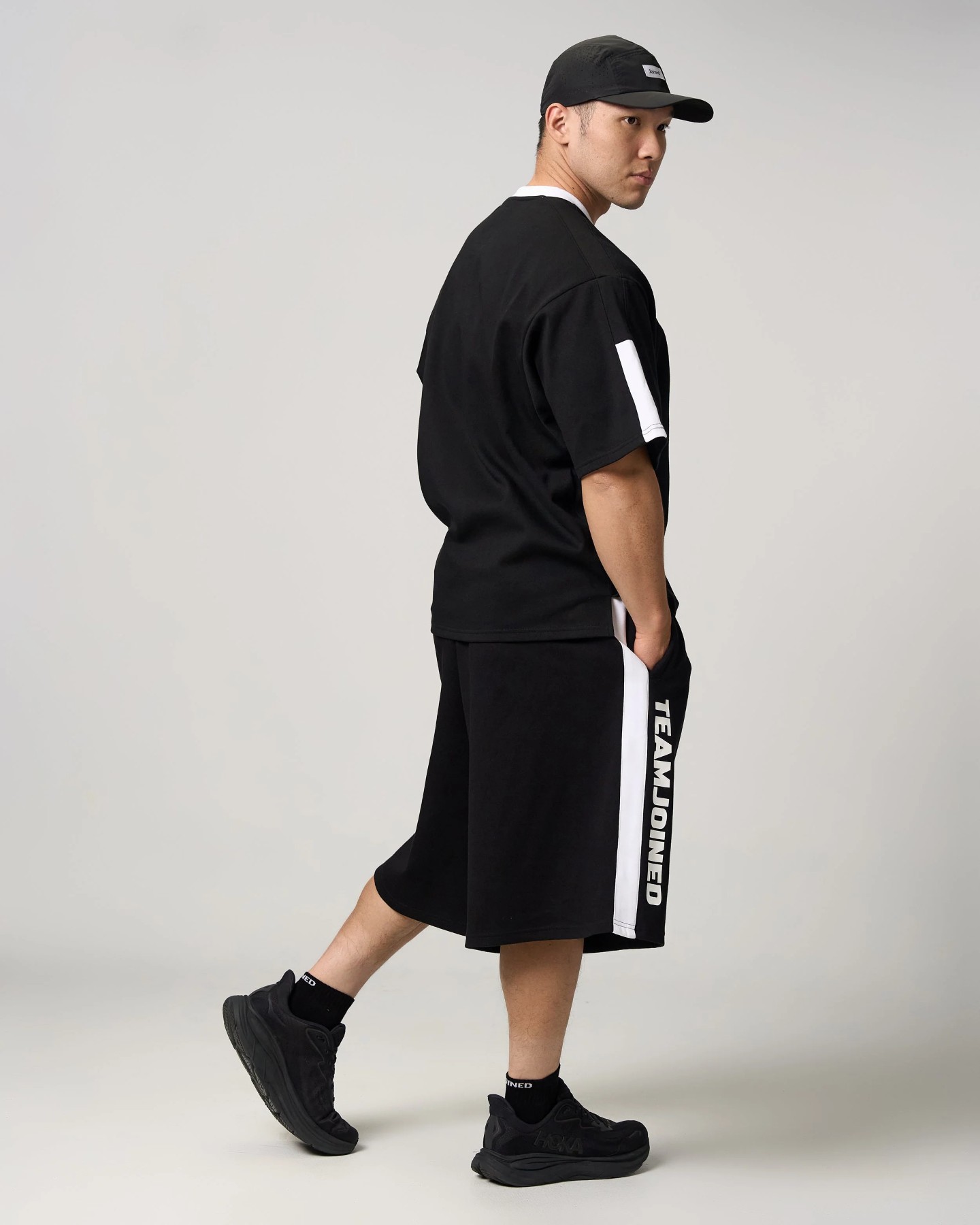 Logo Wide Half Pants (Black)
