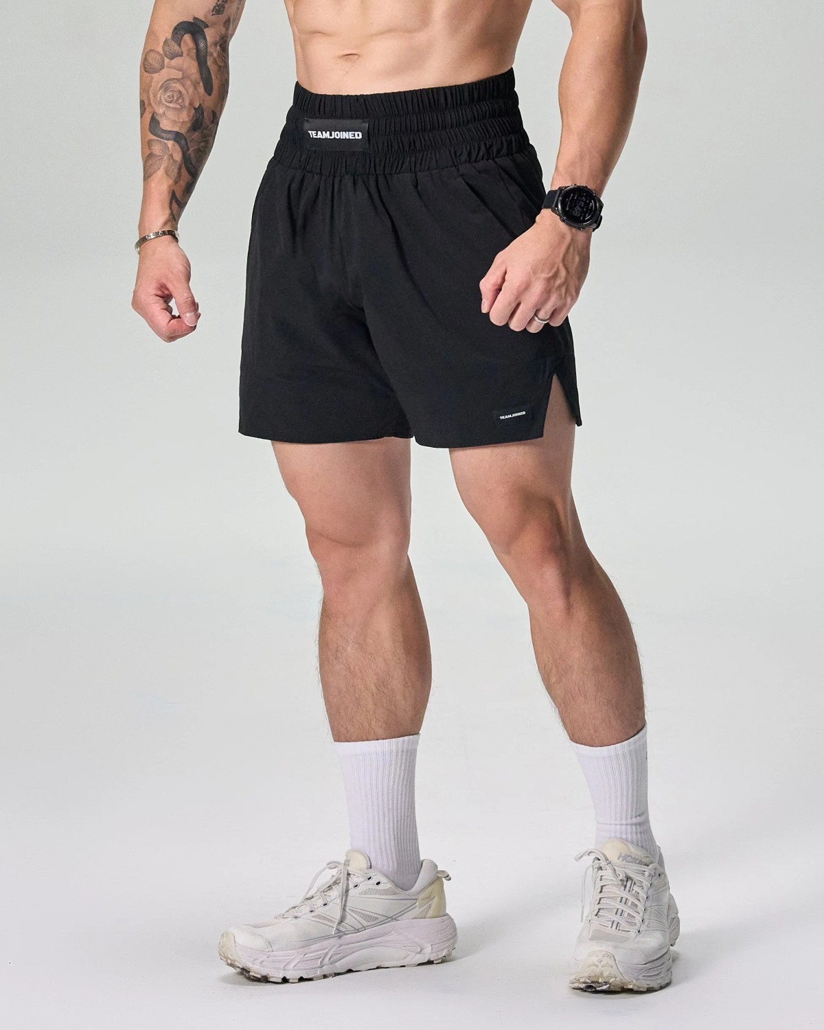 RING Side Slit Stretch Shorts (Black)