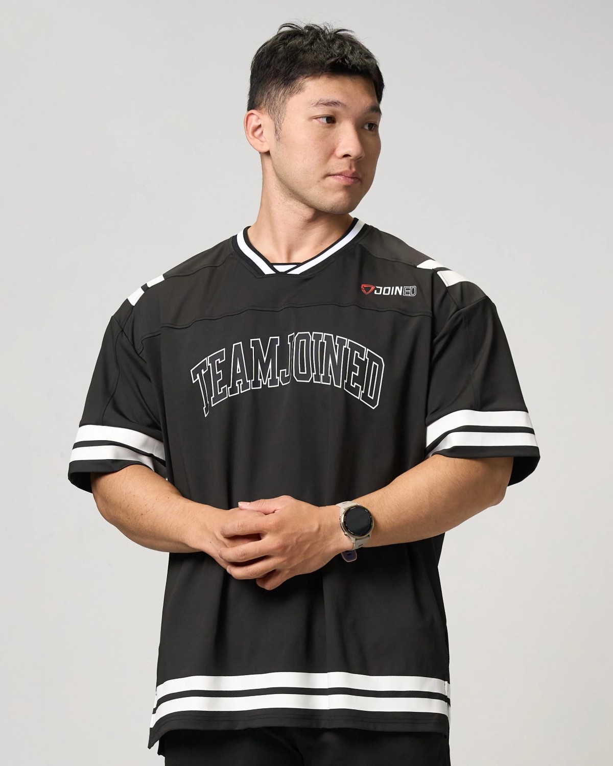 Adapt Arch logo Striped Jersey (Black)