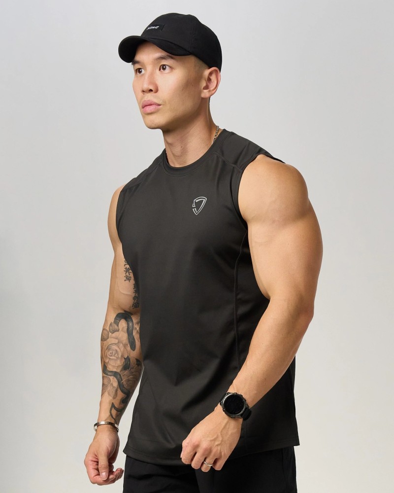 Form-Fit Performance Tank (Black)