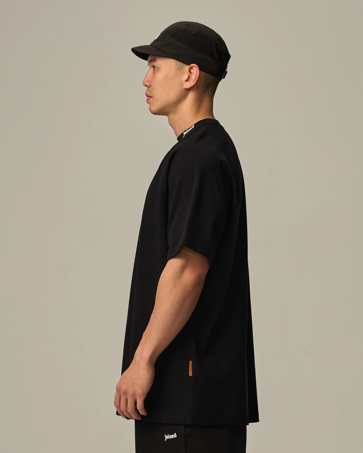 Raglan Turtle Neck Oversized (Black)