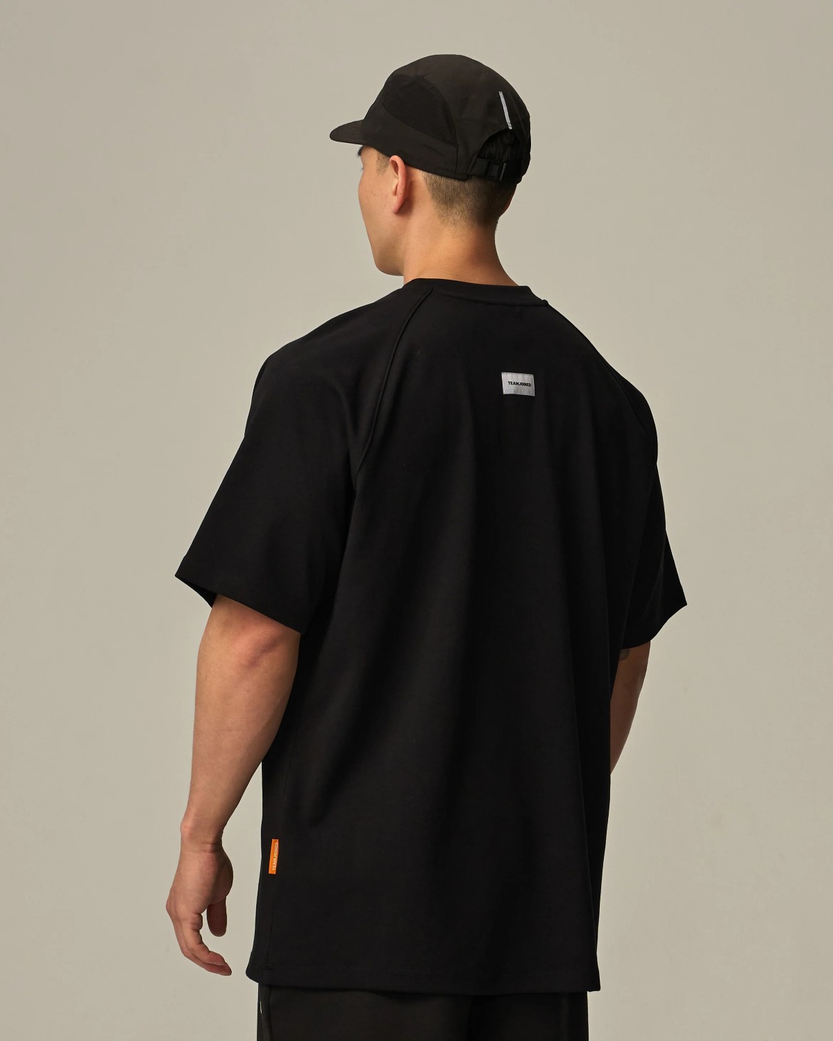 Raglan Turtle Neck Oversized (Black)