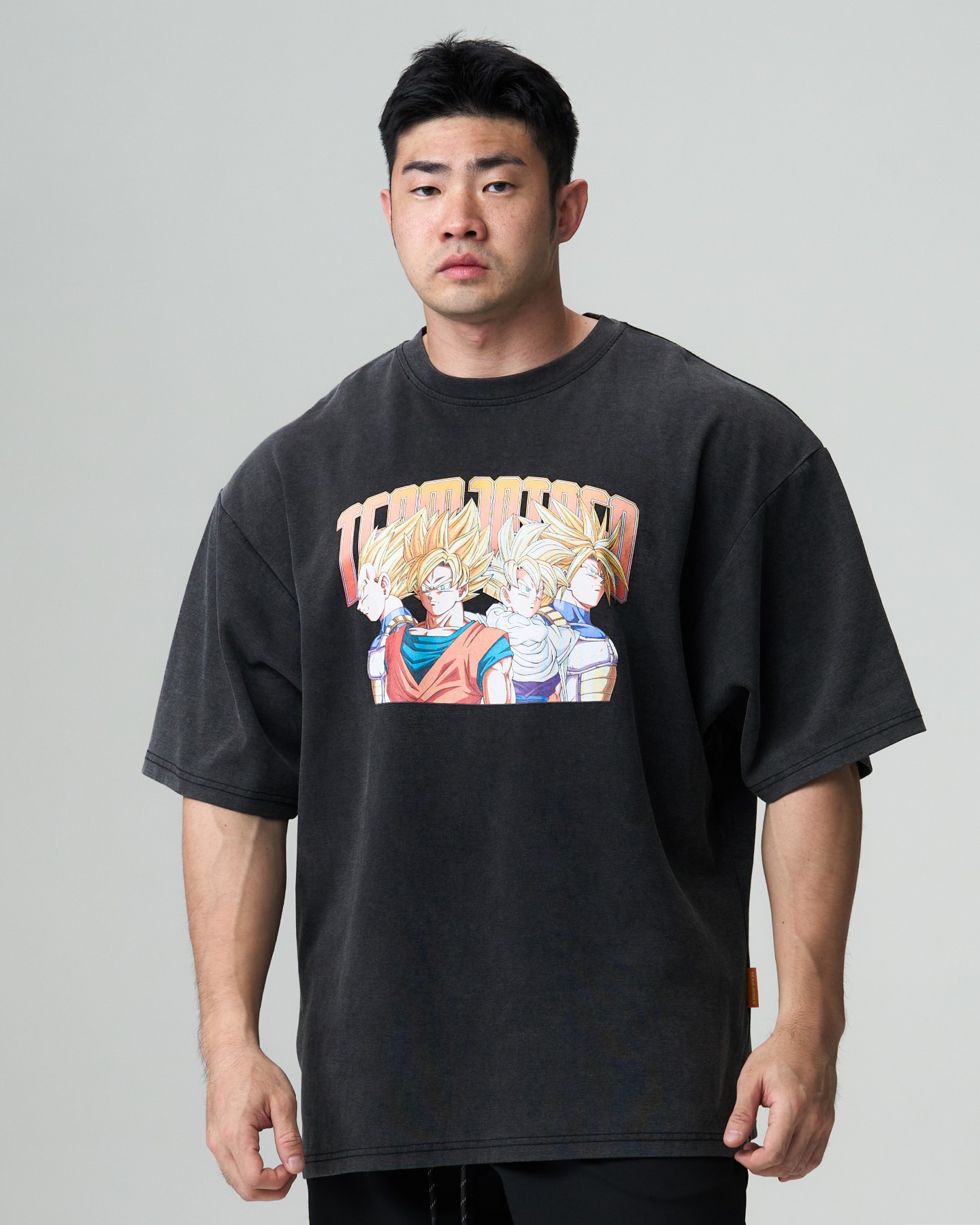 DragonBall Z Super Saiyan Extra Oversized (Black)