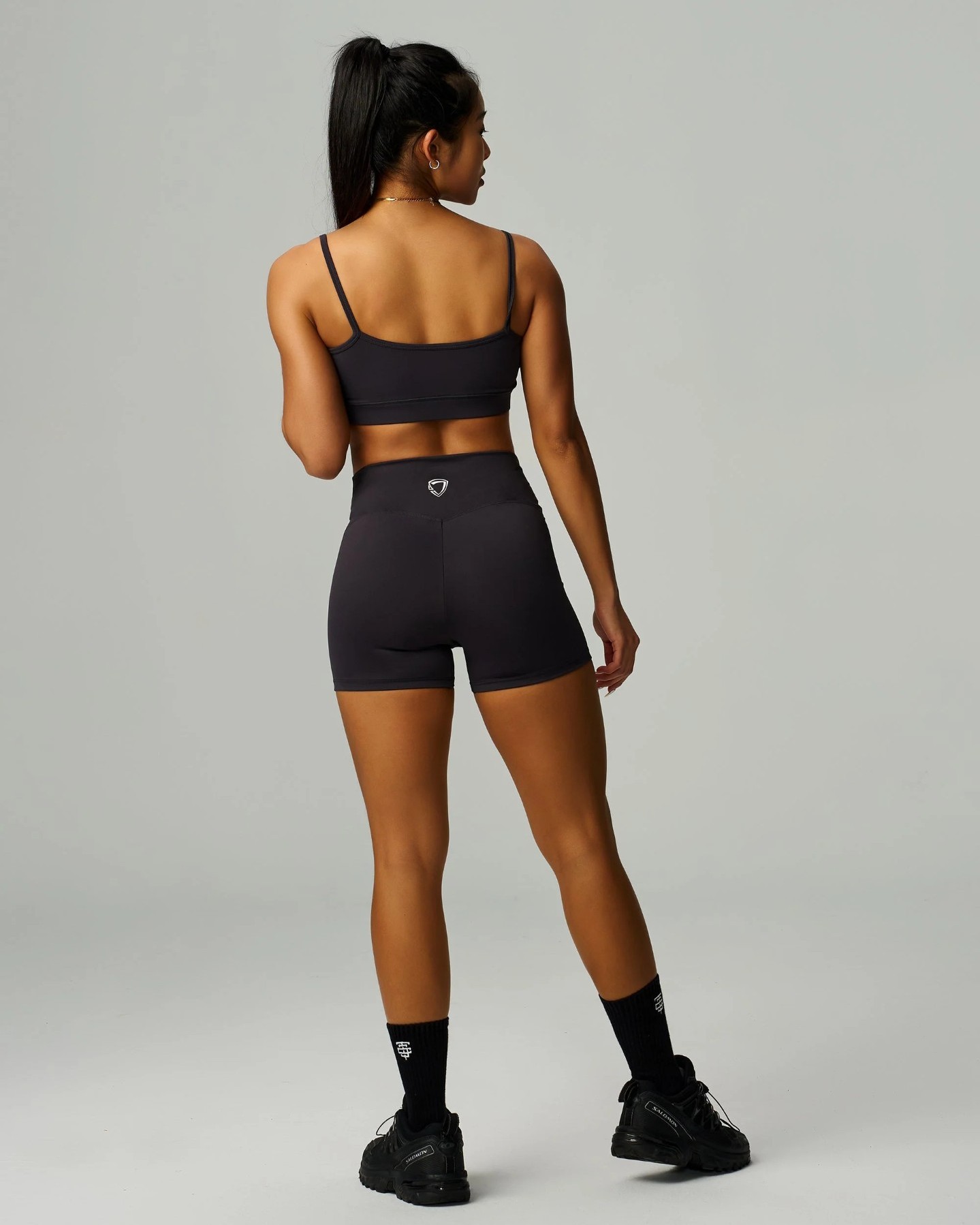 Essential High-Waisted Shorts 4" (Grey)