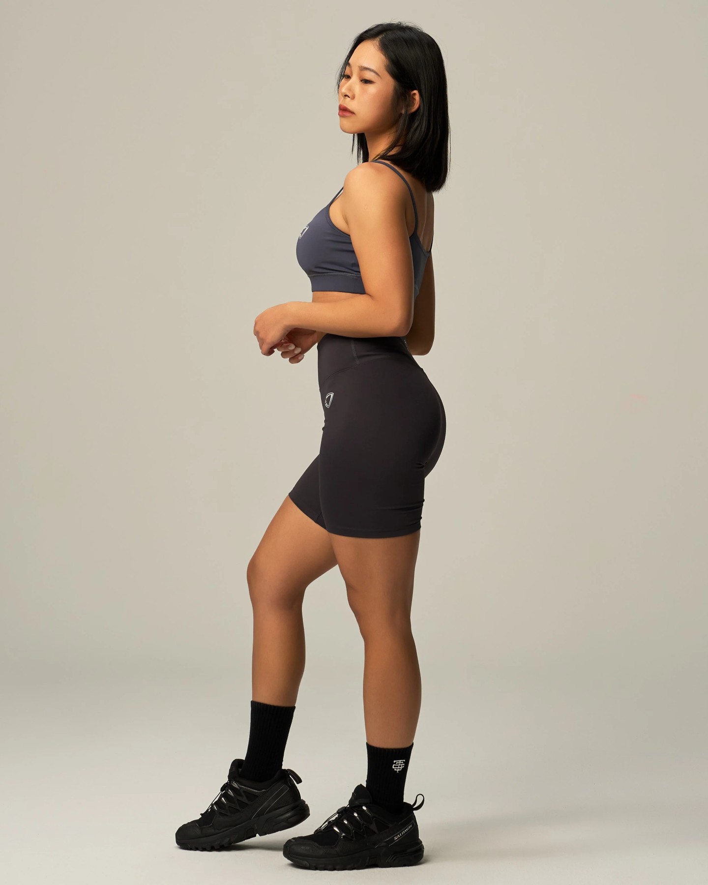 Essential High-Waisted Shorts 8" (Grey)