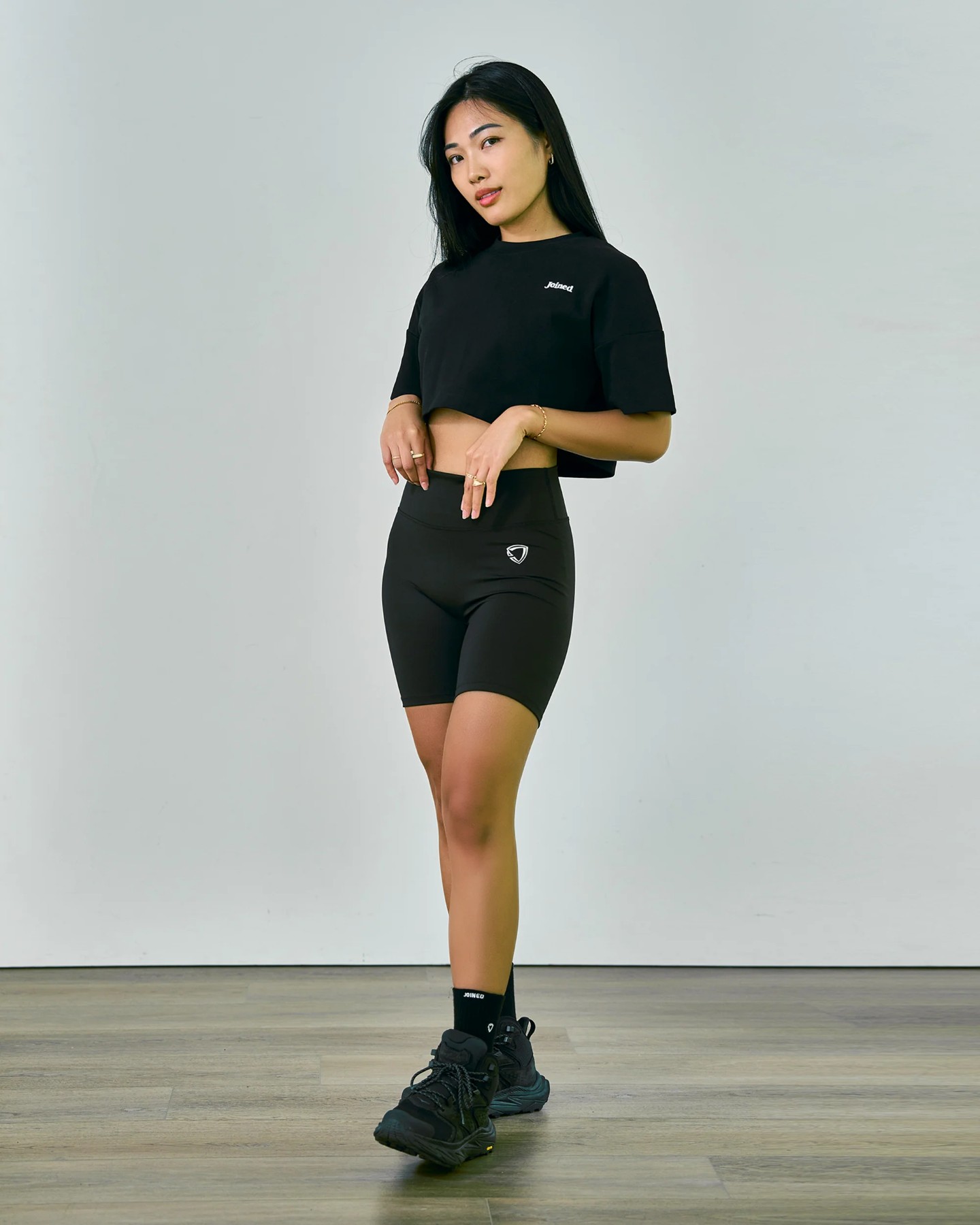 M-Life Oversized Crop Top (Black)