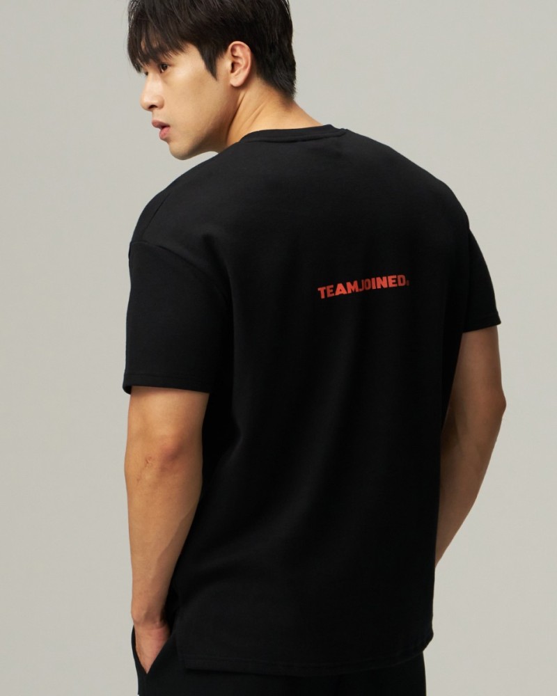 Wordmark Logo Flexfit Shirt (Black)